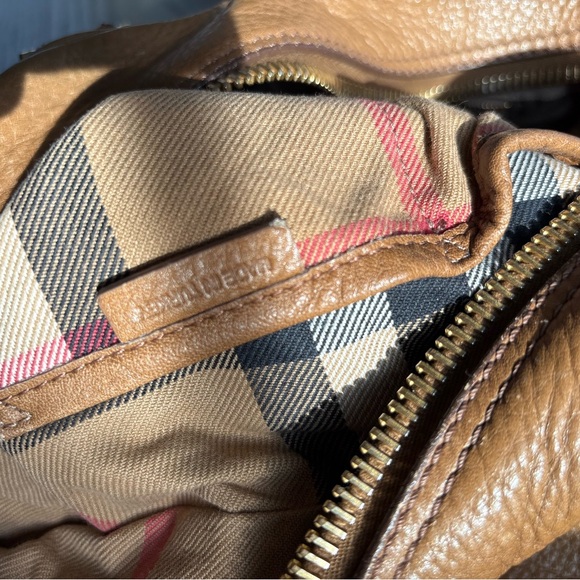 Burberry Vintage Brown Leather Handbag - Picture 8 of 16